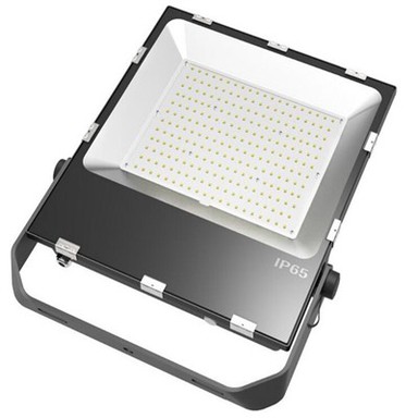 Vodotesné LED svietidlo 100W